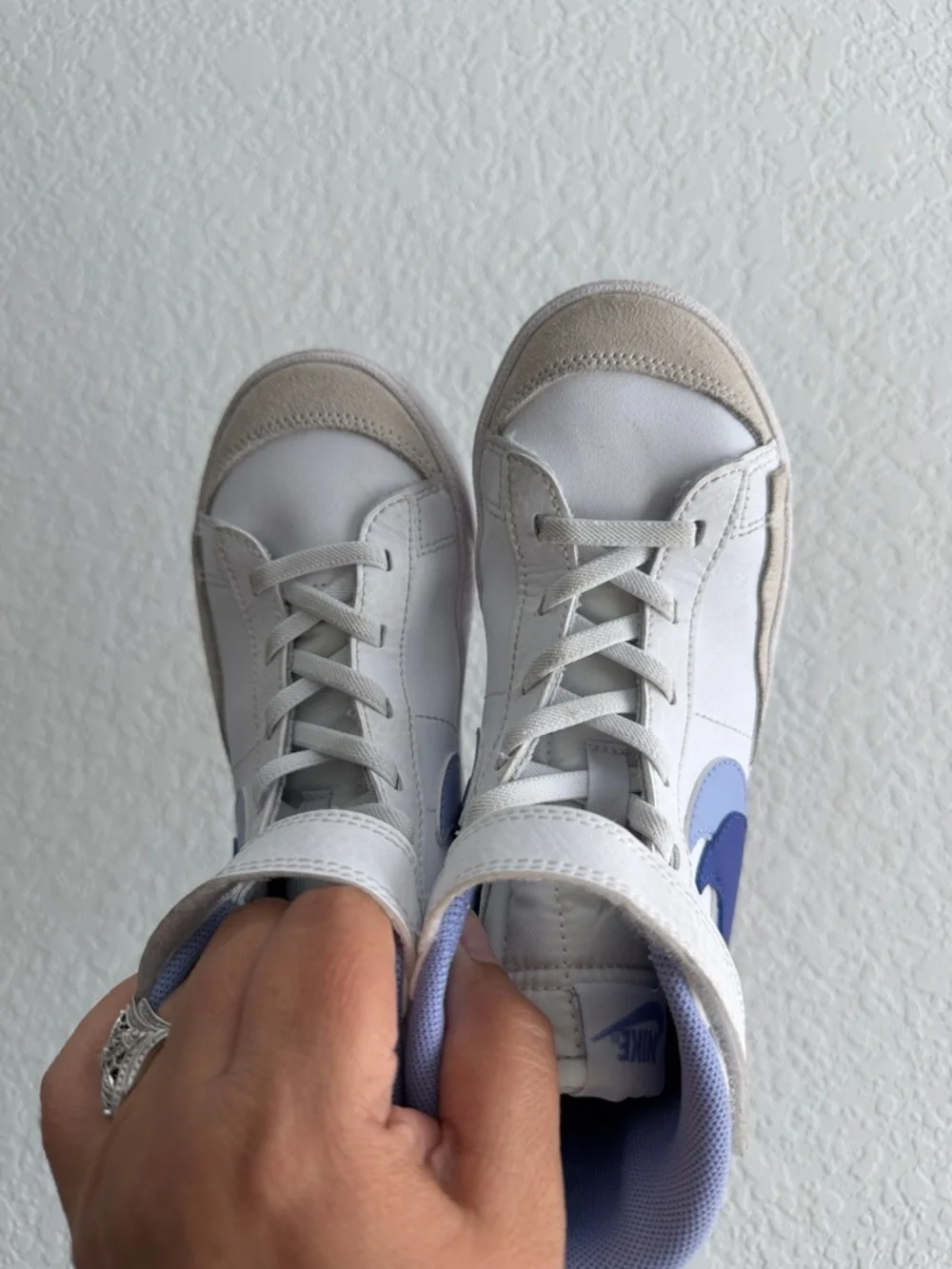 Nike Kids High-Top Sneakers in White and Purple Accents